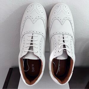 Men's Bar III White Wingtip Casual Dress Shoes Sneakers Sz 10.5